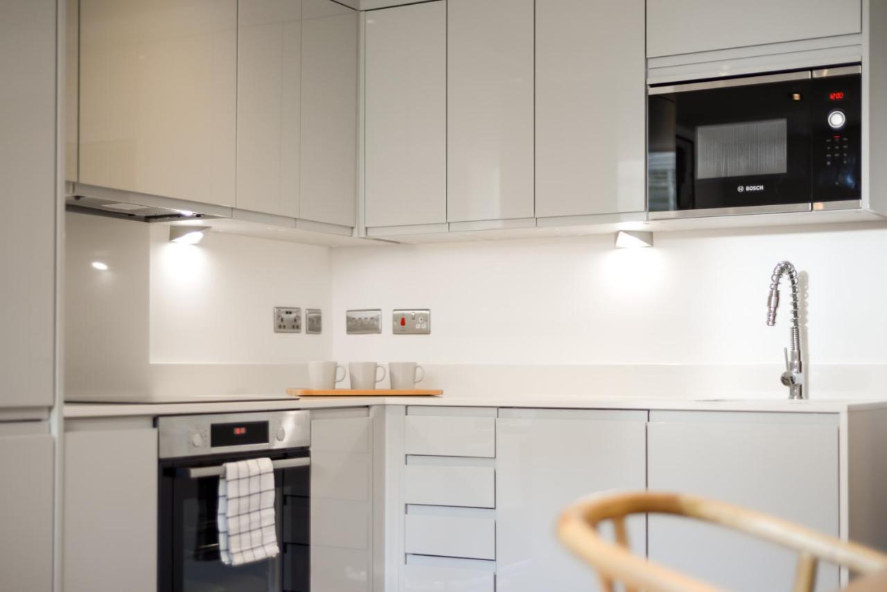 Concorde House Luxury Apartments - Честер Экстерьер фото