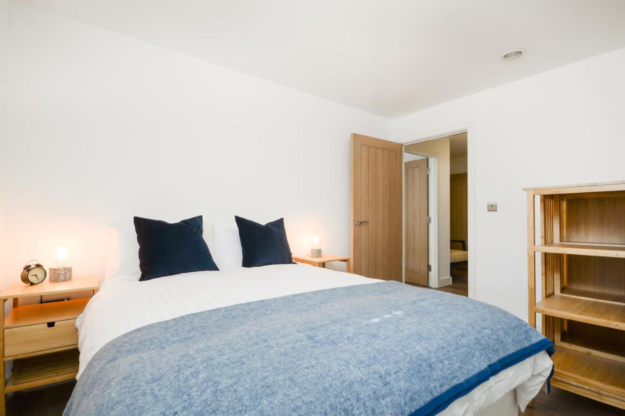 Concorde House Luxury Apartments - Честер Экстерьер фото